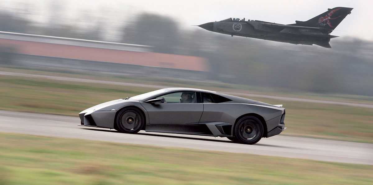 [Lamborghini_Reventon_3.jpg]